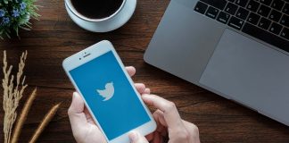 Apple deja de ser «un huevo» pero sigue sin piar en Twitter